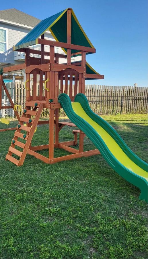 Spring Break Specials! Front Row Views - Tiki Bar - Playground Villa Bolivar Peninsula Exterior foto
